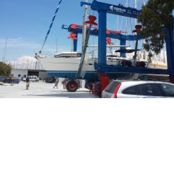 This Boat for sale is a Bavaria, 42, Used, Sailing Boats, 42.00 Feet