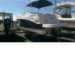 This Boat for sale is a 
four winns, 
268 vista, 
Used, 
Power Cruisers, 
28.00, 
Feet