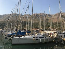 This Boat for sale is a HANSE, 350, Used, Sailing Boats, 10.59 Metre