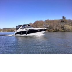 This Boat for sale is a 
Bayliner, 
315, 
Used, 
Power Cruisers, 
31.00, 
Feet